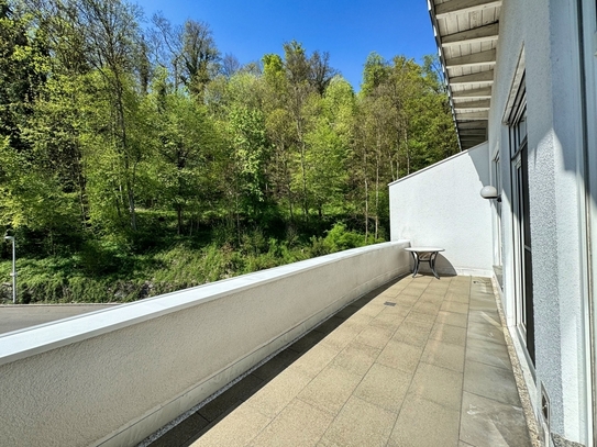 Penthouse mit zwei Dachterrassen in nächster Nähe zum Obertor