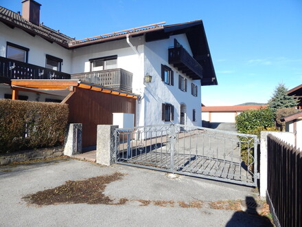 Vermietete Erdgeschosswohnung in ehemaligem Bauernhaus in Piding/ Berchtesgadener Land.