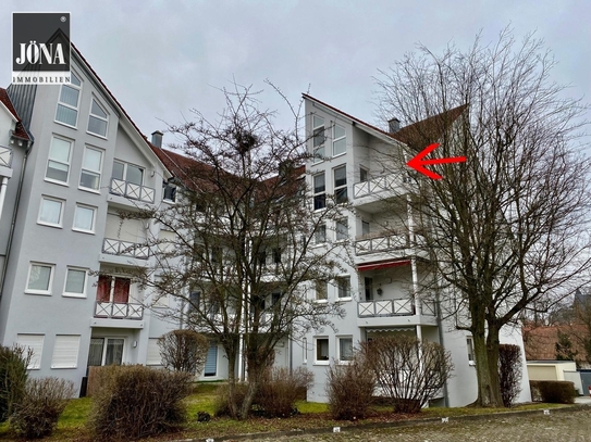 Attraktive 3 1/2-Zimmer- Maisonette-Wohnung mit Garage in ruhiger Lage