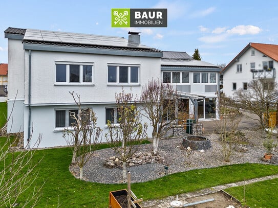 360° I Vielseitig nutzbar! Geräumiges Zweifamilienhaus mit großem Grundstück in Riedhausen