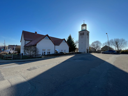 Kaum zu glauben aber wahr. Kirche mit Pfarrheim und großem Grundstück in Büddenstedt zu verkaufen