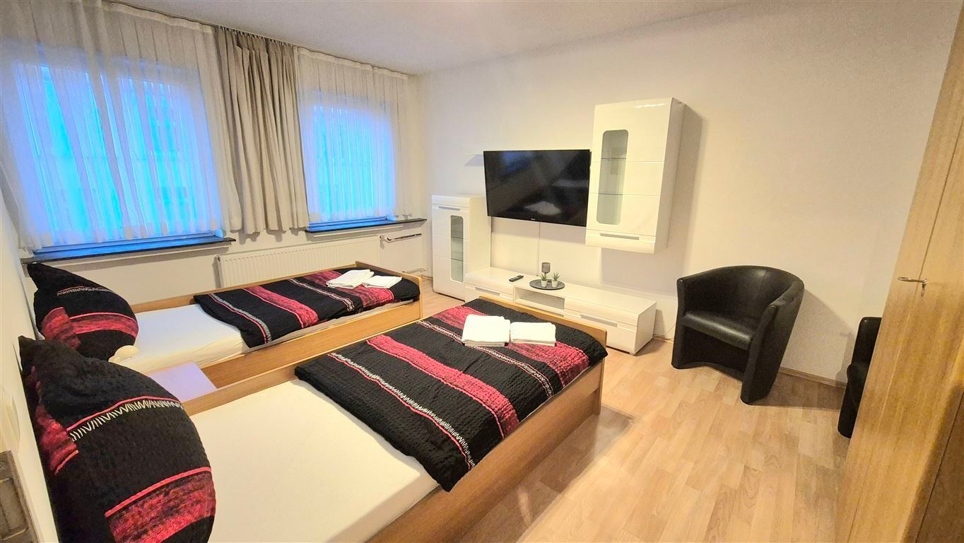 Property thumbnail 35