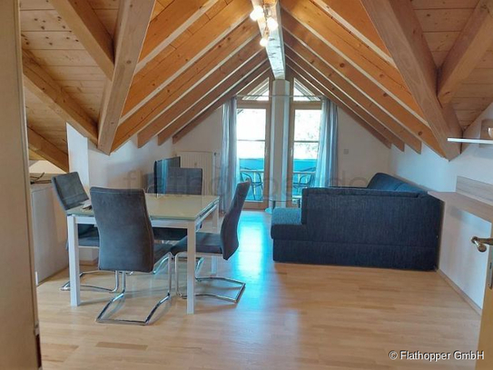 3-Zimmer-Wohnung im Dachgeschoss mit 2 Balkonen in Rosenheim - Obing