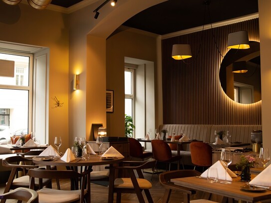 Modernes Restaurant mit Gastgarten in beliebter Lage abzugeben