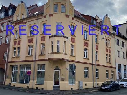 Gepflegte gut vermietete Etagenwohnung mit Balkon im Zentrum von Altenburg zur Kapitalanlage