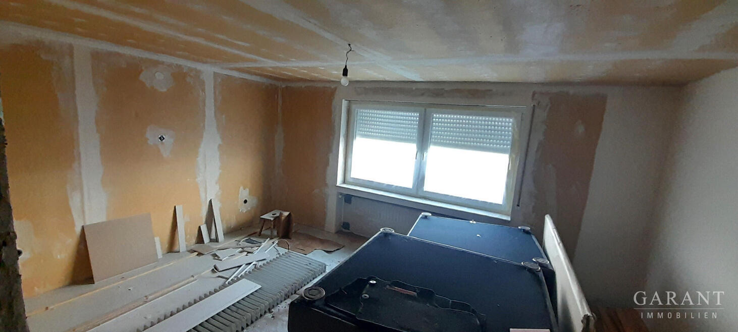 * Modernisiertes Zweifamilienhaus mit großem Grundstück * – 88527 Unlingen, 88527 Unlingen – Vorschaubild 12