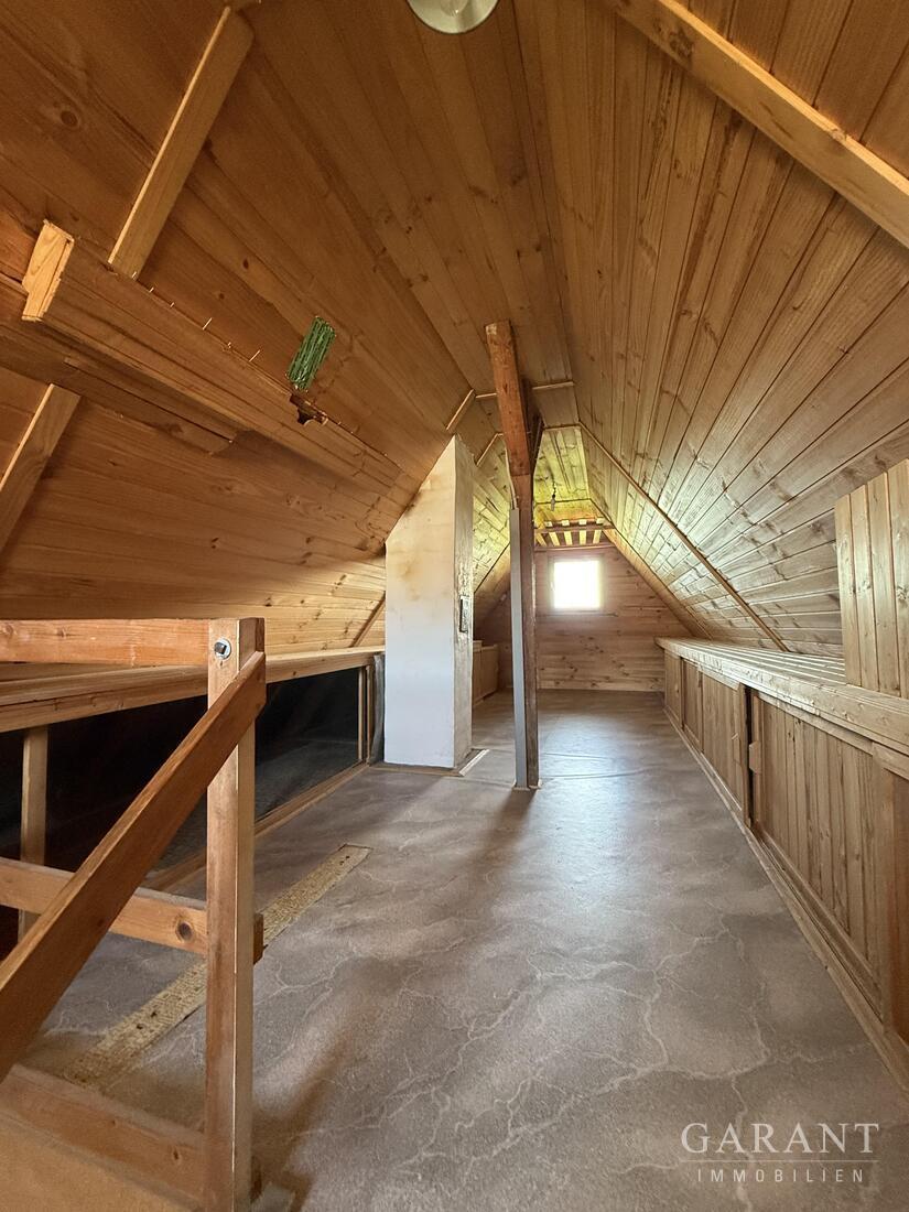 Ihr Zuhause im Grünen: Großes Grundstück, Ruhe & Weitblick in Tübingen-Pfrondorf! – 72074 Tübingen, 72074 Tübingen – Vorschaubild 22