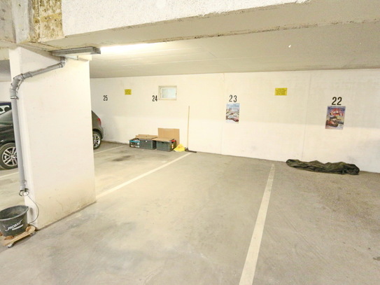 Tiefgaragenstellplatz (Nr. 23) in der Nähe vom UKE, Buchenallee - Hamburg-Eppendorf