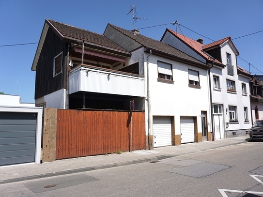 Abrissgrundstück in toller Lage: Sonniges Wohnen in Mannheim Friedrichsfeld