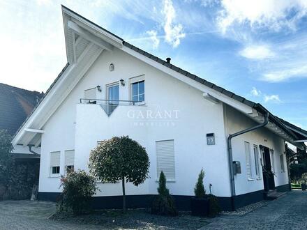 *** Ihr Schlüssel zum Traumhaus: Luxuriöses Architektenhaus in Rödersheim-Gronau ***