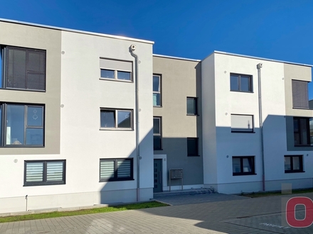 Schöner Wohnen im Neubaugebiet "Schmittsberg 2“ Moderne 3-ZKB Komfort-Wohnung mit Balkon und Garage
