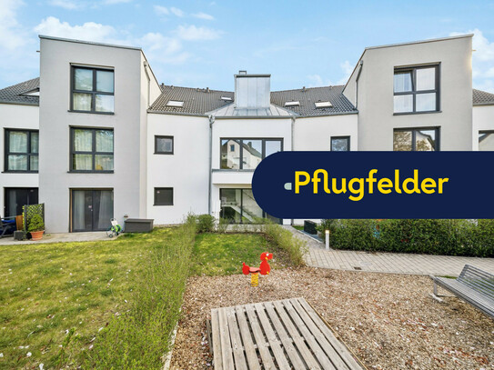 Fast wie neu: Provisionsfreie DG-Wohnung mit Aufzug, Balkon und TG-Stellplatz