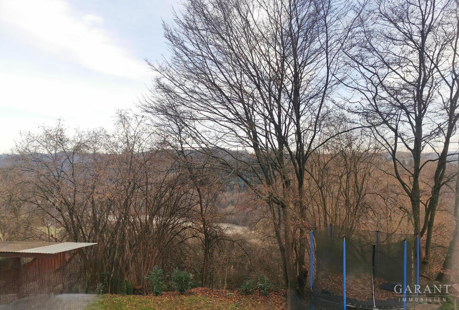 Ländliche 4-Zimmer-Erdgeschoss-Wohnung mit Terrasse, Balkon und Weitblick – 73663 Berglen, 73663 Berglen – Vorschaubild 6