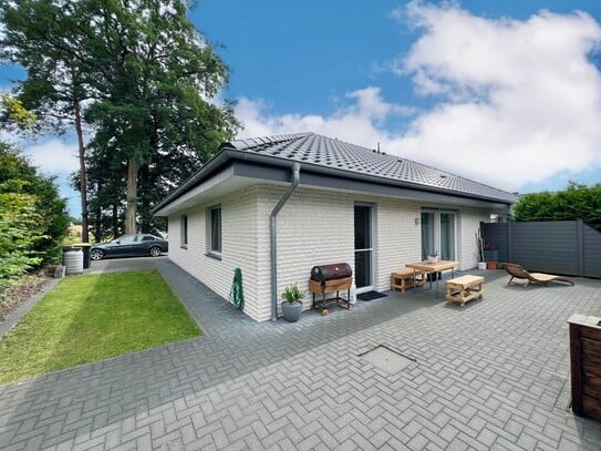 Barrierefreies Wohnen! Neuwertige Bungalow-DHH in Steinhagen!