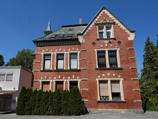 Großzügig geschnittene 3-Zimmerwohnung in historischem Coburger Stadthaus, nahe Rittersteich