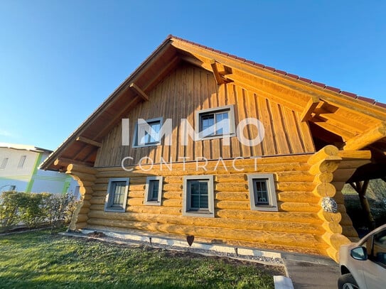 "Naturstammhaus - das einzigartige Blockhaus"