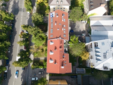 Gepflegtes Mehrfamilienhaus mit Ausbaupotential in zentraler Lage