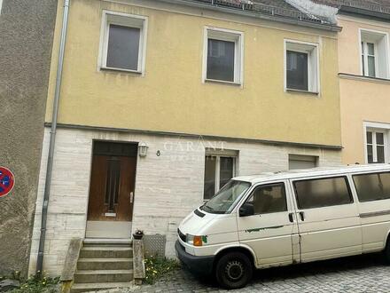 Sanierungsbedürftiges Altstadthaus zu verkaufen