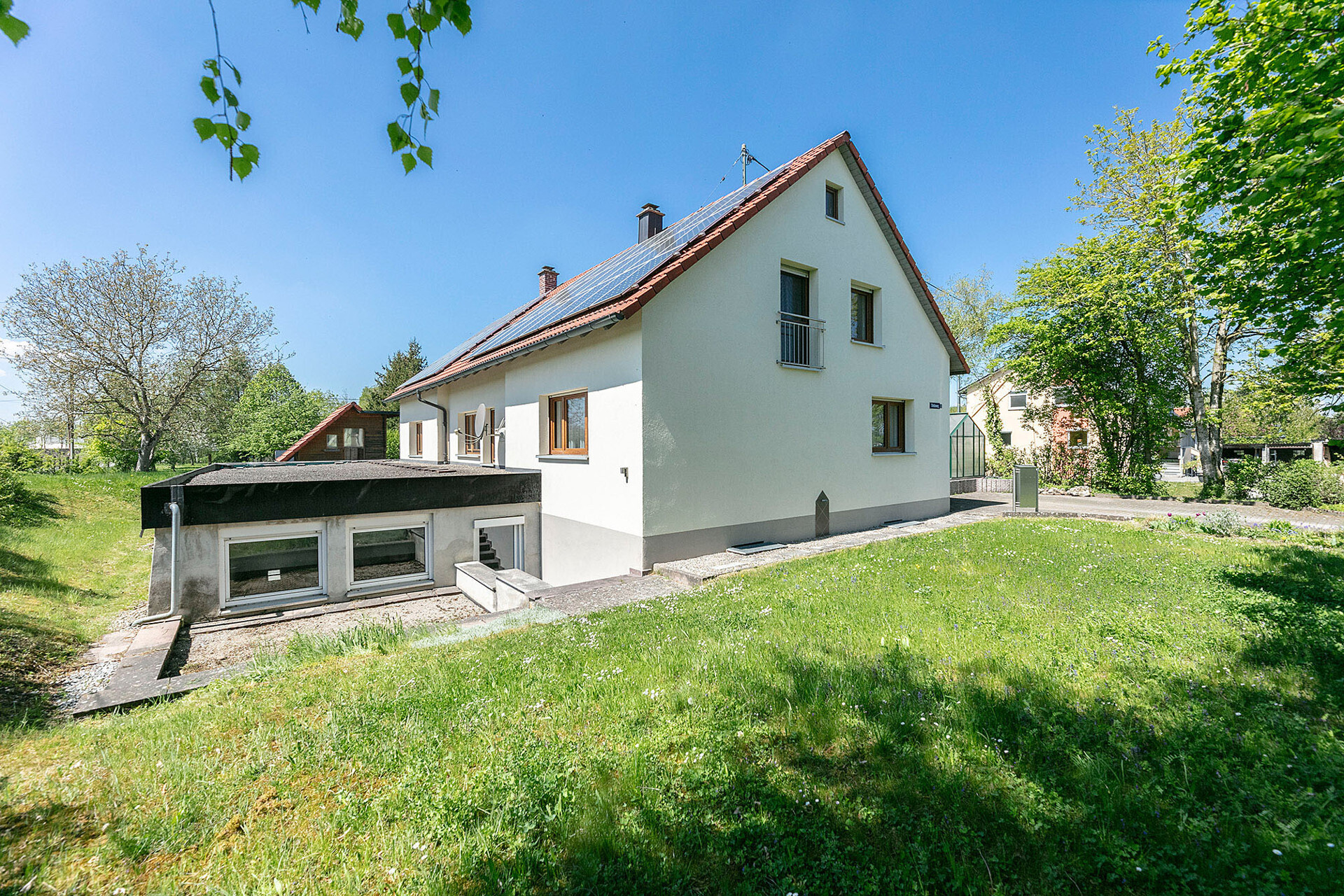Raum für Leben, Arbeit & Träume – Ihr Familien-& Geschäftssitz am Ortsrand – 89257 Illertissen, 89257 Illertissen – Vorschaubild 2
