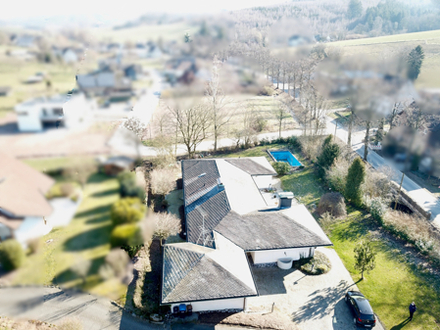 Neuer Preis: Unternehmervilla auf XL-Grundstück, sehr gute, ruhige Lage von Neuenrade, zu verkaufen