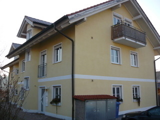 Ruhige 3-Zimmer-Wohnung in Passau-Neustift, ca. 68 m², DG, mit Balkon, ab 01.02.2025 zu vermieten