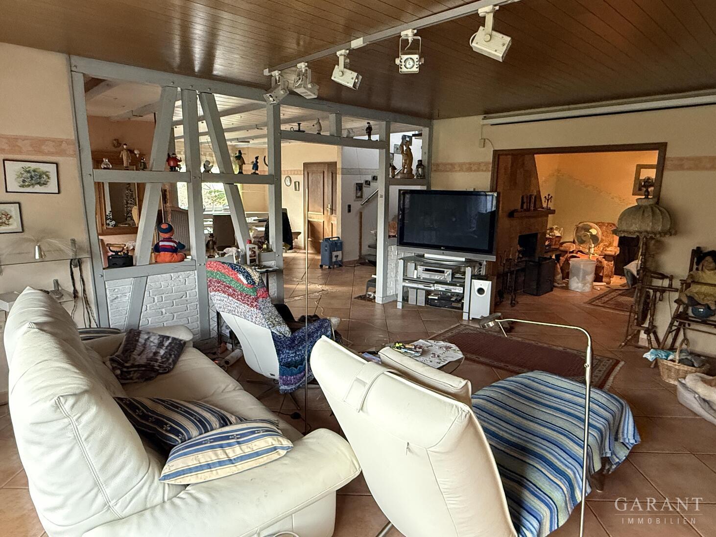 Freistehendes Einfamilienhaus mit Einliegerwohnung – 71711 Steinheim an der Murr, 71711 Steinheim an der Murr – Vorschaubild 3