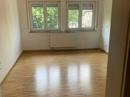 2-Zimmer-Wohnung, Karlstr.