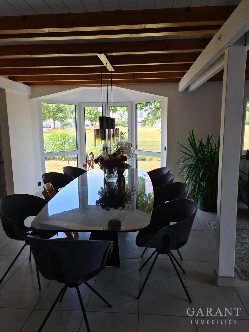 Villa mit Pool plus Showroom und komplett erneuerte Werkstatt – 77971 Kippenheim, 77971 Kippenheim – Vorschaubild 11