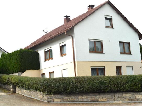 Einfamilienhaus mit Potential in schöner Lage