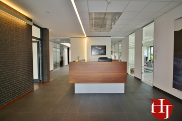 Flexible und moderne Büroflächen in repräsentativem und umweltfreundlichen Bürogebäude!
