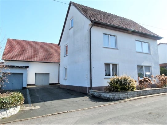 Wohnhaus für die große Familie in Weidhausen!