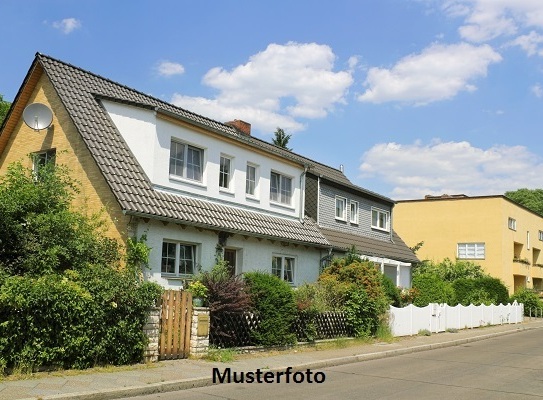 Einfamilienhaus mit Carport - provisionsfrei