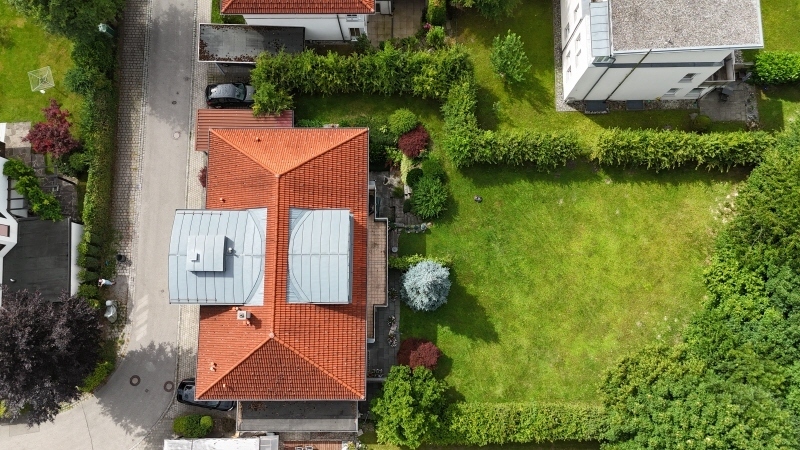 Attraktives Mehrfamilienhaus in begehrter Lage von Stephanskirchen – 83071 Stephanskirchen, 83071 Stephanskirchen – Vorschaubild 3