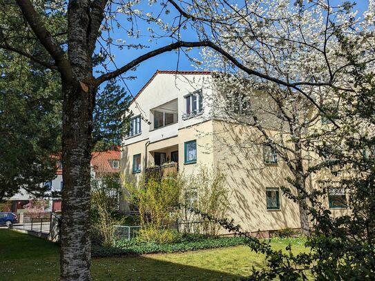 Sonnige Dachgeschosswohnung in ruhiger Lage von Solln