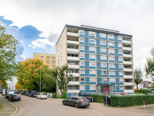 Tolle 3,5-Zimmer-Wohnung mit geschützter Loggia und wunderbarer Aussicht