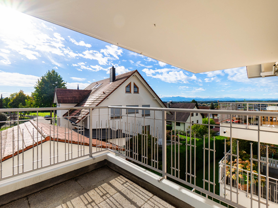 Markdorf - Wunderschöne 2-Zi.-Whg mit zwei Balkonen! Freie Sicht bis in die Alpen...