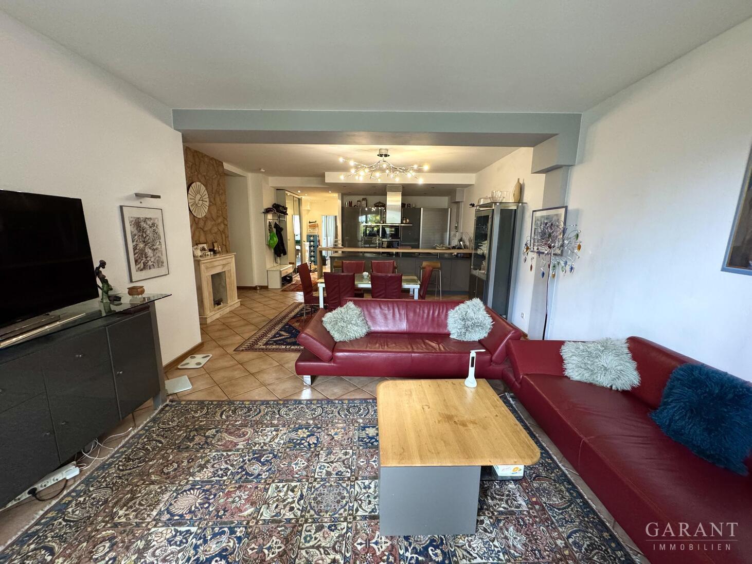 Property thumbnail 7