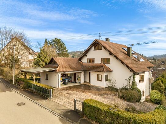 Murrhardt: Die Lage macht den Unterschied - Einzigartiges Einfamilienwohnhaus mit Einliegerwohnung