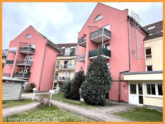 4 9 5,- für charmante 40 qm 1-Zimmer-Wohnung mit Balkon und Einbauküche und Tiefgaragenstellplatz