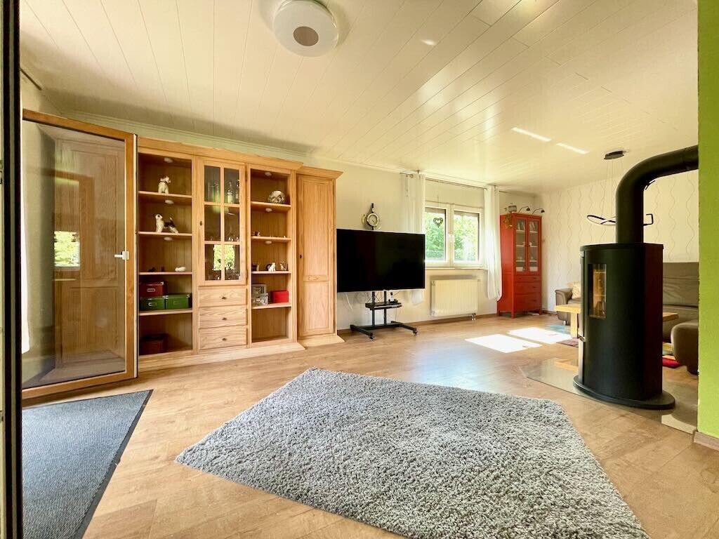 Property thumbnail 6