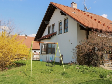 Absolut ruhig gelegenes voll unterkellertes Einfamilienhaus - Ideal für Familien