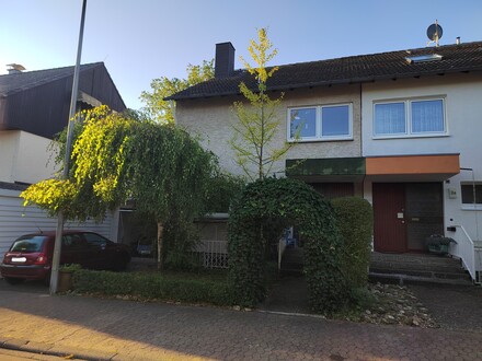 Teilsanierte Doppelhaushälfte in Mainz