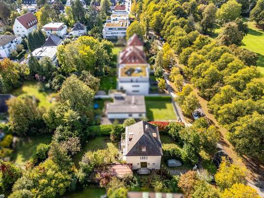 Rarität am wunderschönen Athener Platz