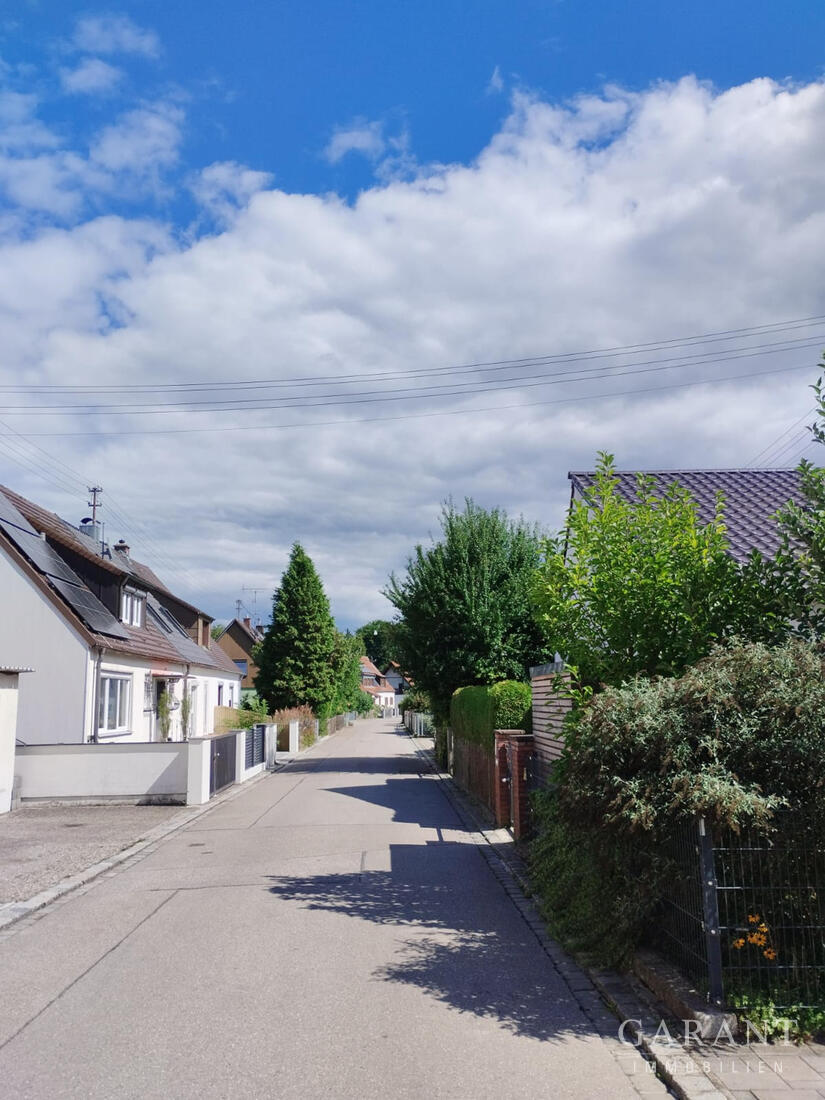 Charmante Doppelhaushälfte mit Garten, Werkstatt & Garage in Augsburg-Göggingen – 86199 Augsburg, 86199 Augsburg – Vorschaubild 7