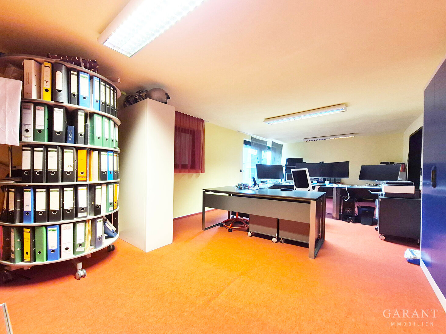 Licht + Raum + Weitblick! - Stilvolles Haus mit schöner Einliegerwohnung und großem Büro - – 71717 Beilstein, 71717 Beilstein – Vorschaubild 13