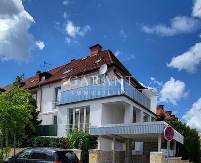 Gepflegtes Ein- Zweifamilienhaus mit Garage und Carport