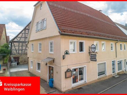 Mehrfamilienhaus mit Gewerbe und genehmigtem Ausbaupotential in Toplage von Weinstadt