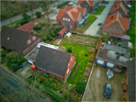 Einfamilienhaus mit großem Grundstück und Wintergarten in Westerstede-Ocholt