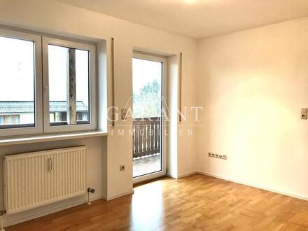 Sofort verfügbar - Helle freundliche 2 1/2 Zimmer-Wohnung in Gangkofen zu verkaufen