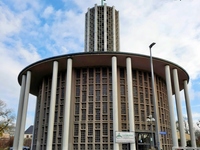 Friedenskirche: Hochgotik, Renaissance und Gegenwart